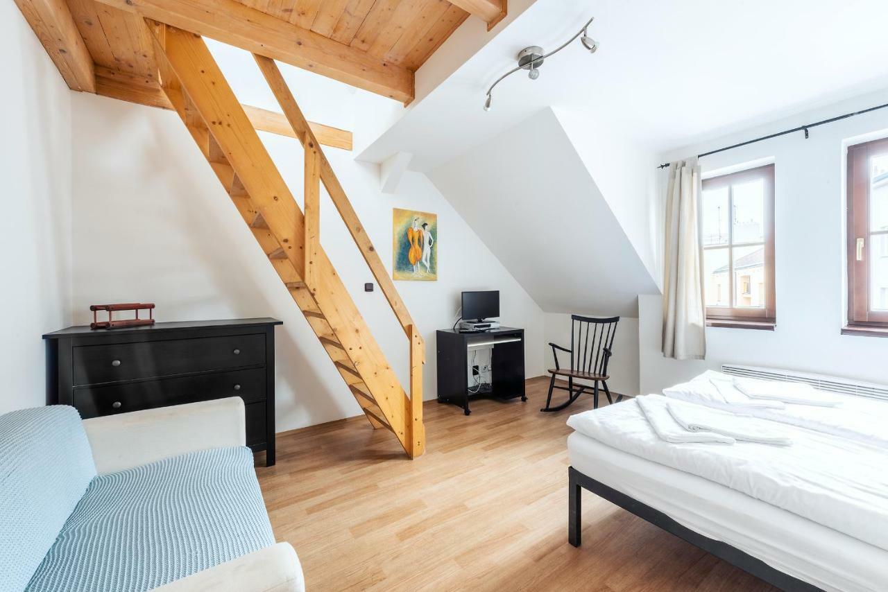 6 * Praha