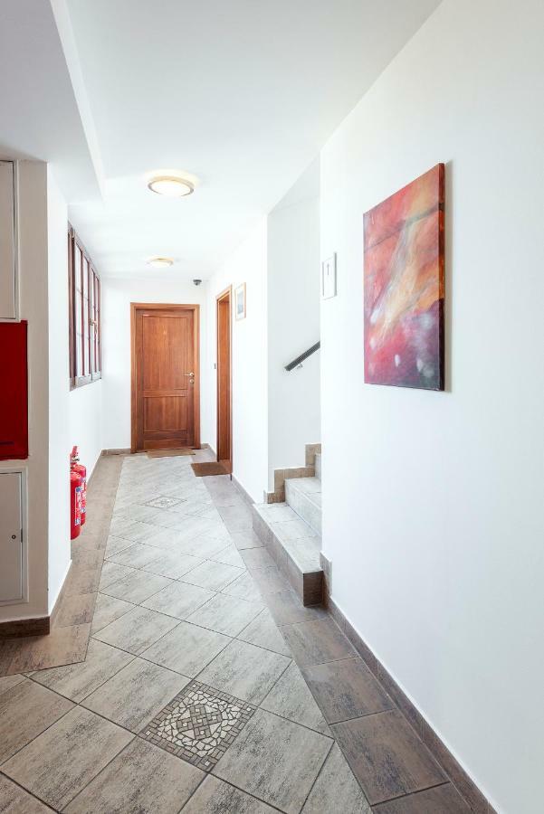6 Apartmán *